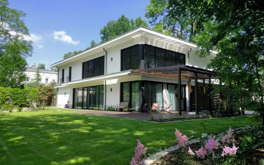 Ogród w zabytkowym parku