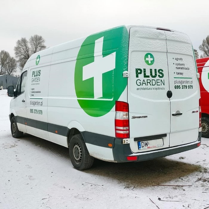 doświadczony zespół Plus Garden